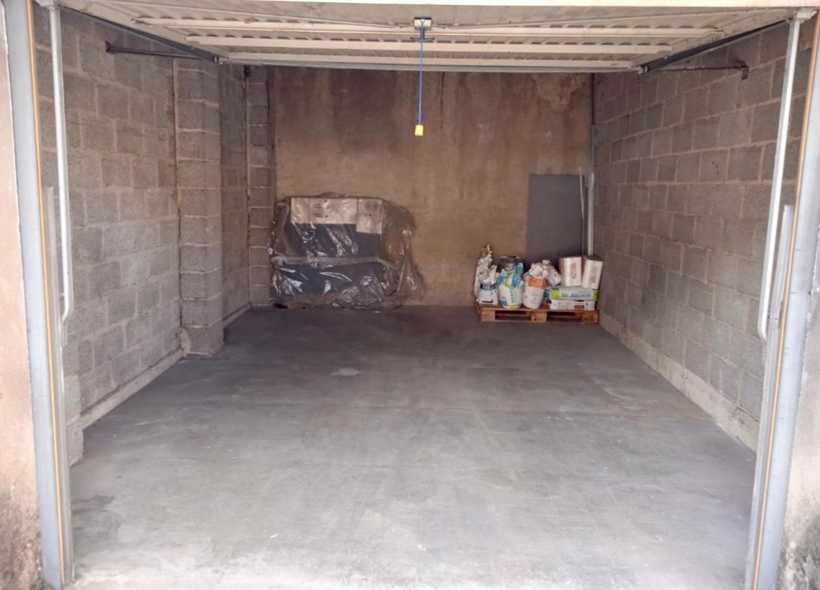 Nid Urbain Colmarien - 4 Personnes - Garage Apartment Exterior foto